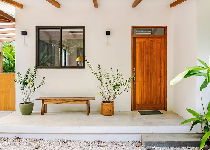 Сasa de vacaciones Pelada Jungle Nest 5-min Walk To & River *